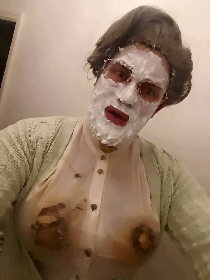 Mrs. Doubtfire Costume